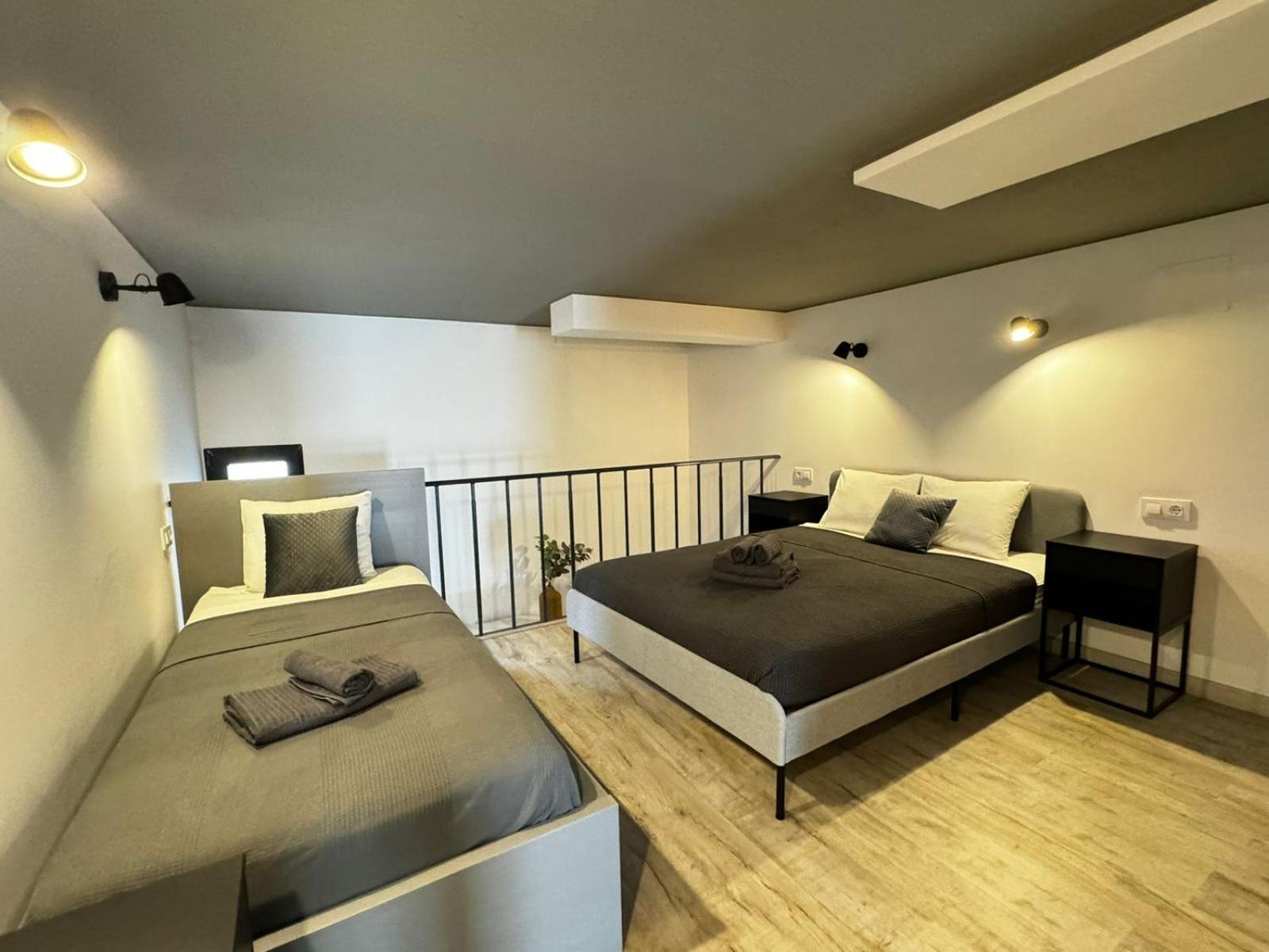אפרטהוטל ולנסיה Melia Y Fuster 23C מראה חיצוני תמונה