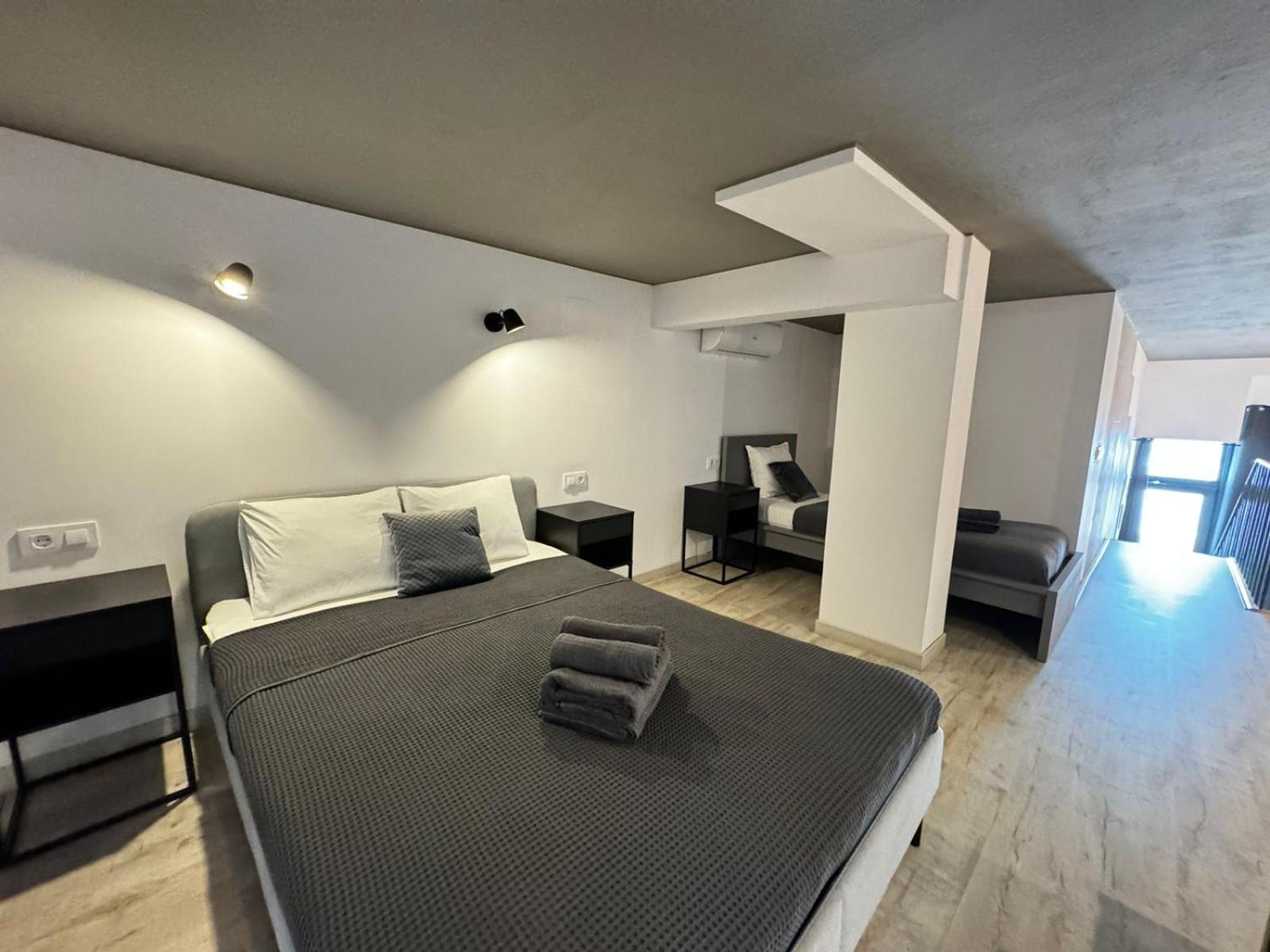אפרטהוטל ולנסיה Melia Y Fuster 23C מראה חיצוני תמונה
